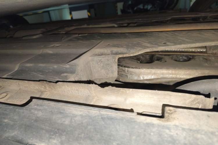 Used CHANGAN UNI-V 2022 1.5T Prestige Version Chassis Rear Right