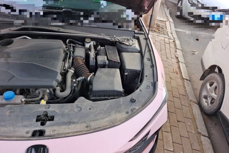 Used CHANGAN UNI-V 2022 1.5T Sport Edition Engine Bay Left