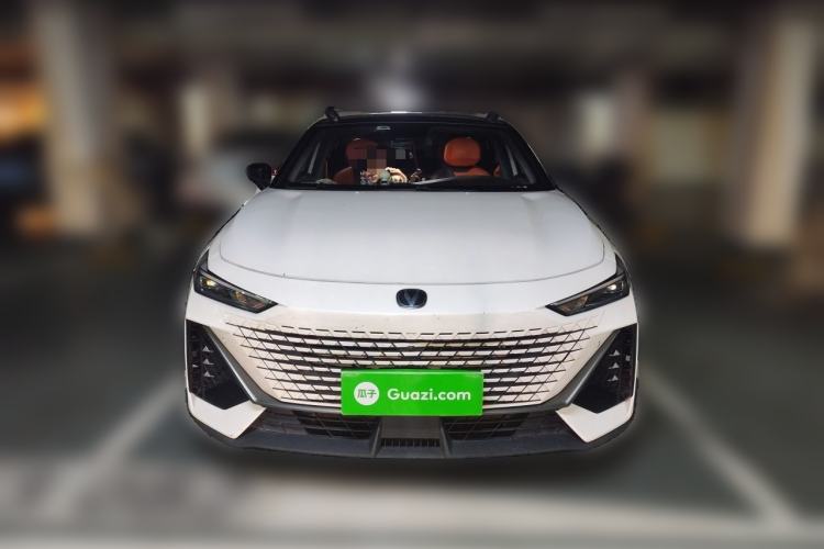 Used CHANGAN UNI-V 2022 1.5T Prestige Version Front
