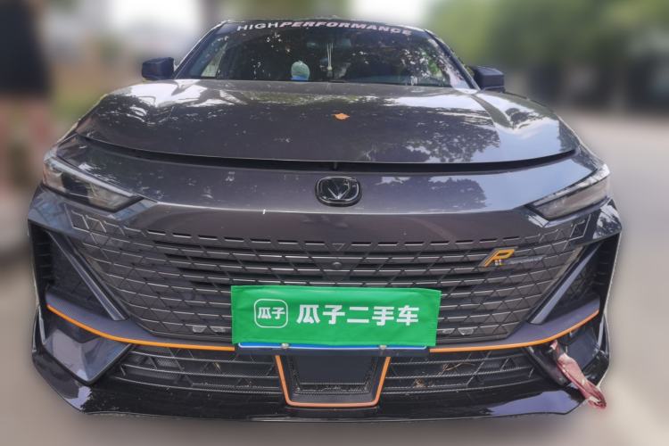 Used CHANGAN UNI-V 2022 1.5T Sport Edition Front