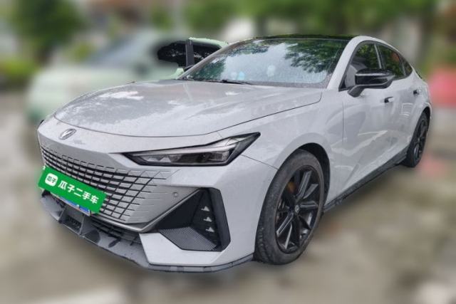 Used CHANGAN UNI-V 2022 1.5T Prestige Version