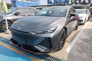 Used CHANGAN UNI-V 2022 2.0T Leading-Speed Edition