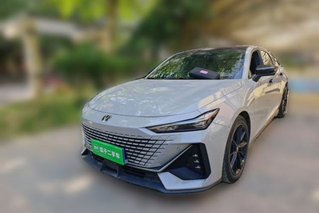 Used CHANGAN UNI-V 2022 1.5T Prestige Version