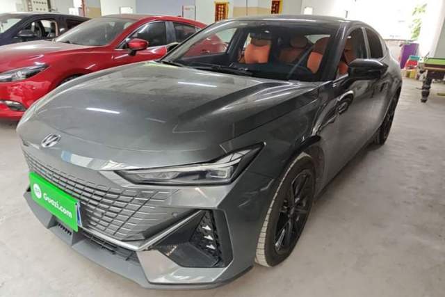 Used CHANGAN UNI-V 2022 1.5T Prestige Version