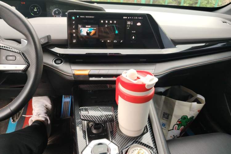 Used CHANGAN UNI-V 2022 1.5T Prestige Version Audio And AC Panel