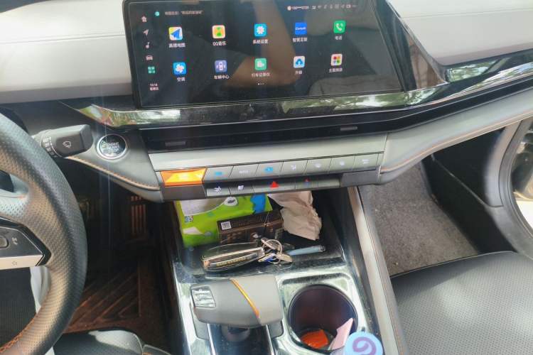 Used CHANGAN UNI-V 2022 1.5T Prestige Version Audio And AC Panel