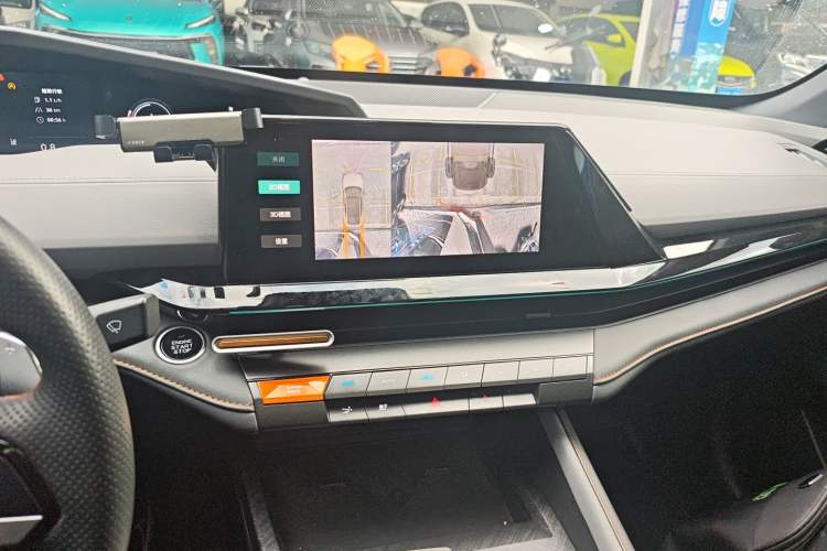 Used CHANGAN UNI-V 2022 1.5T Prestige Version Audio And AC Panel