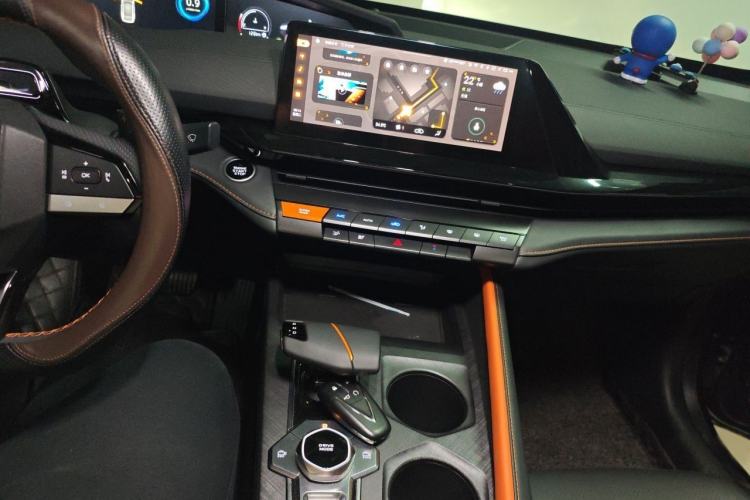 Used CHANGAN UNI-V 2022 1.5T Prestige Version Audio And AC Panel