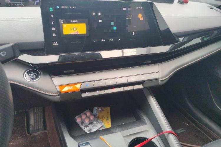 Used CHANGAN UNI-V 2022 1.5T Prestige Version Audio And AC Panel