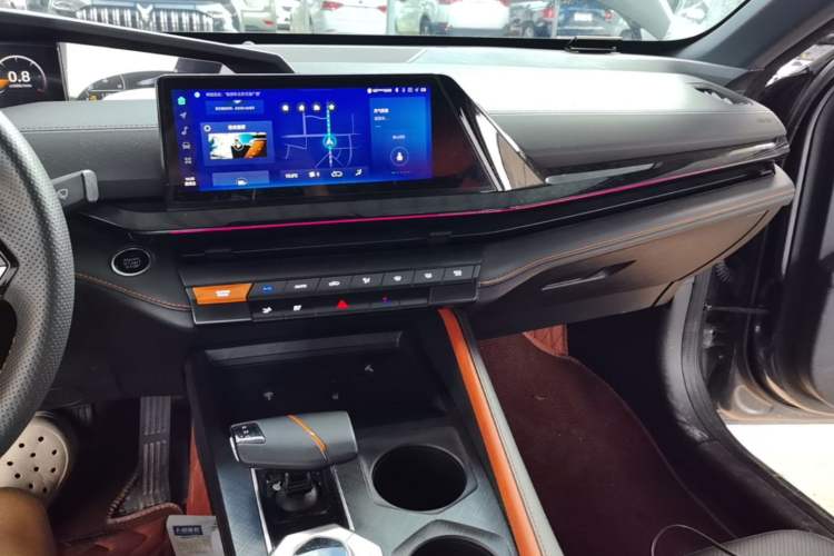 Used CHANGAN UNI-V 2022 1.5T Prestige Version Audio And AC Panel