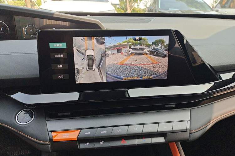 Used CHANGAN UNI-V 2022 1.5T Prestige Version Audio And AC Panel