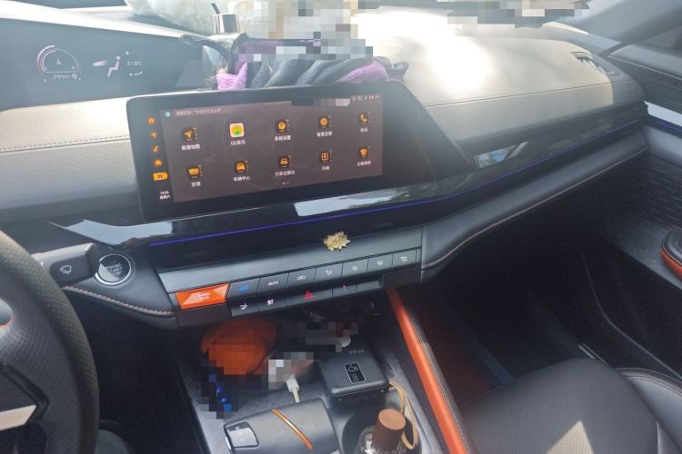 Used CHANGAN UNI-V 2022 1.5T Prestige Version Audio And AC Panel