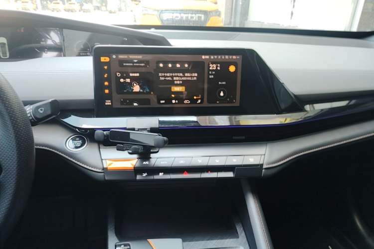 Used CHANGAN UNI-V 2022 1.5T Prestige Version Audio And AC Panel