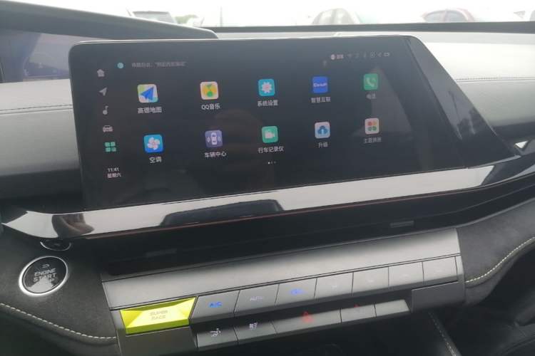 Used CHANGAN UNI-V 2022 1.5T Sport Edition Audio And AC Panel