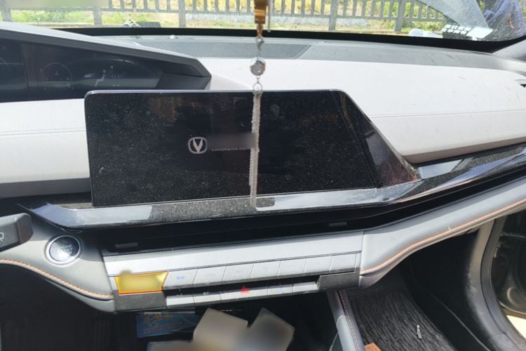 Used CHANGAN UNI-V 2022 1.5T Prestige Version Audio And AC Panel