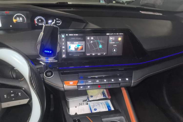 Used CHANGAN UNI-V 2022 1.5T Prestige Version Audio And AC Panel