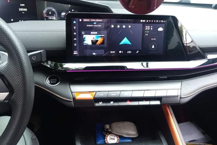Used CHANGAN UNI-V 2022 1.5T Prestige Version Audio And AC Panel