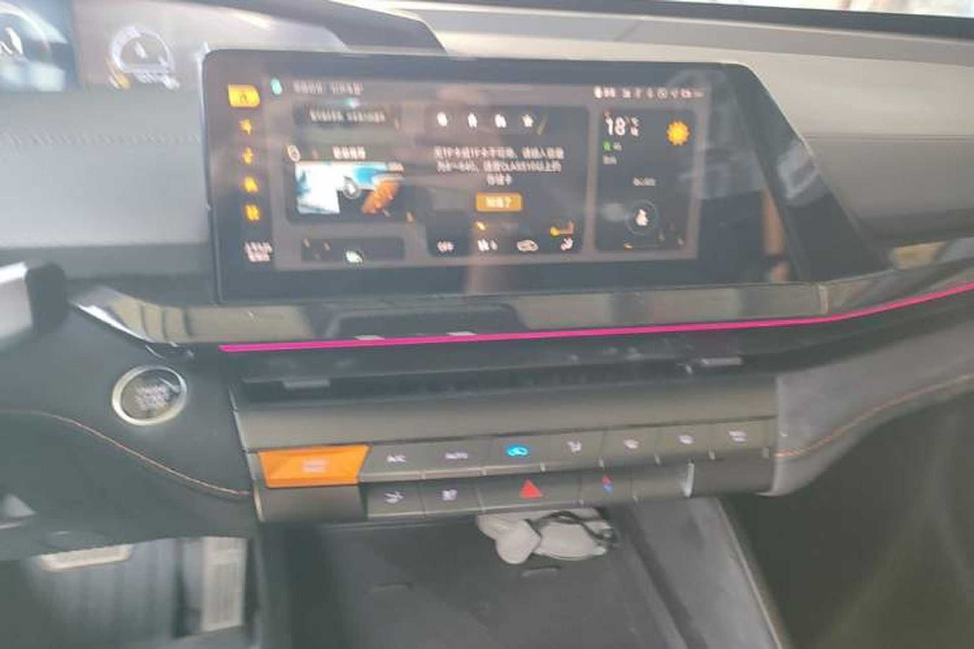 Used CHANGAN UNI-V 2022 1.5T Sport Edition Audio And AC Panel