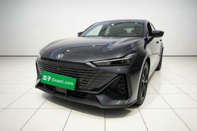 Used CHANGAN UNI-V 2022 1.5T Prestige Version