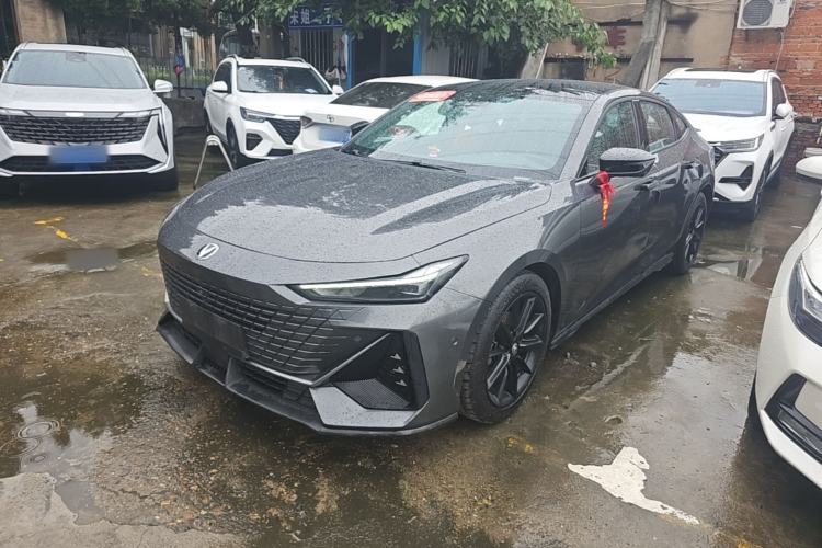 Used CHANGAN UNI-V 2022 1.5T Smart Navigation Version Guazi used car, China used car export, Used car for sale, Used CHANGAN cars, Cheapest cars for sale