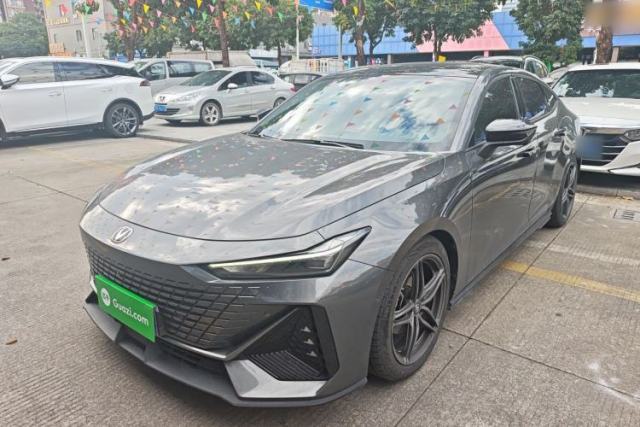 Used CHANGAN UNI-V 2022 1.5T Prestige Version
