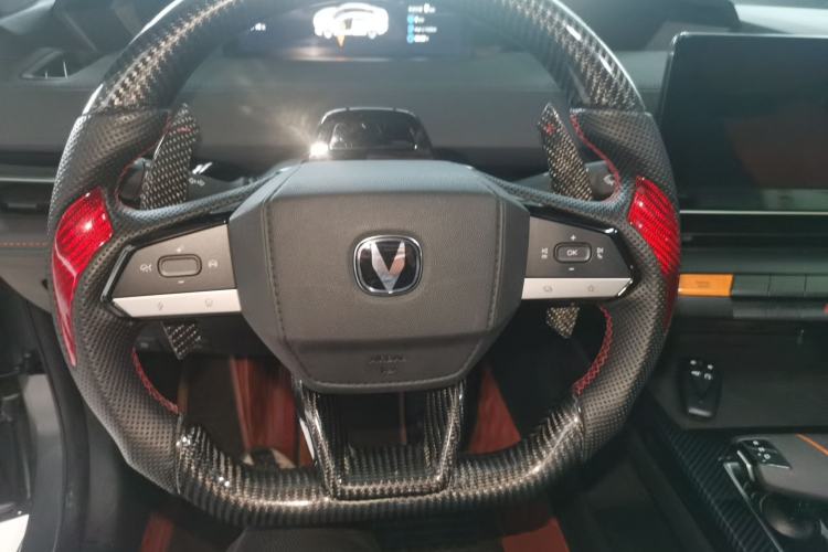 Used CHANGAN UNI-V 2022 1.5T Prestige Version Center Console