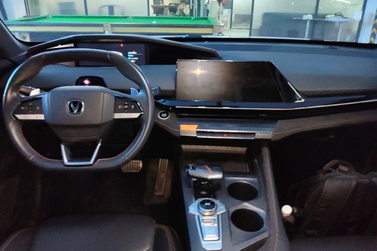 Used CHANGAN UNI-V 2022 1.5T Sport Edition Center Console