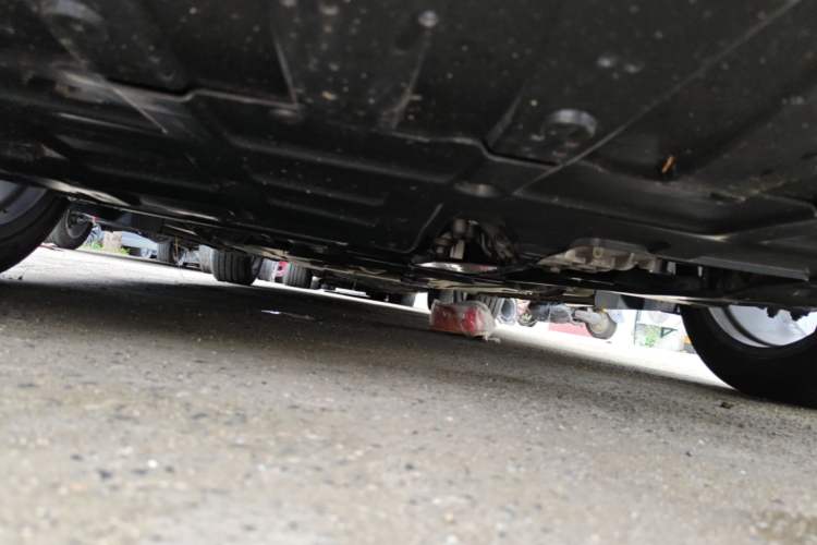 Used CHANGAN UNI-V 2022 1.5T Prestige Version Chassis Front
