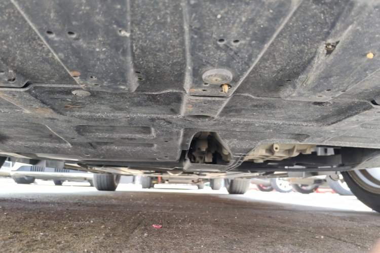 Used CHANGAN UNI-V 2022 1.5T Prestige Version Chassis Front