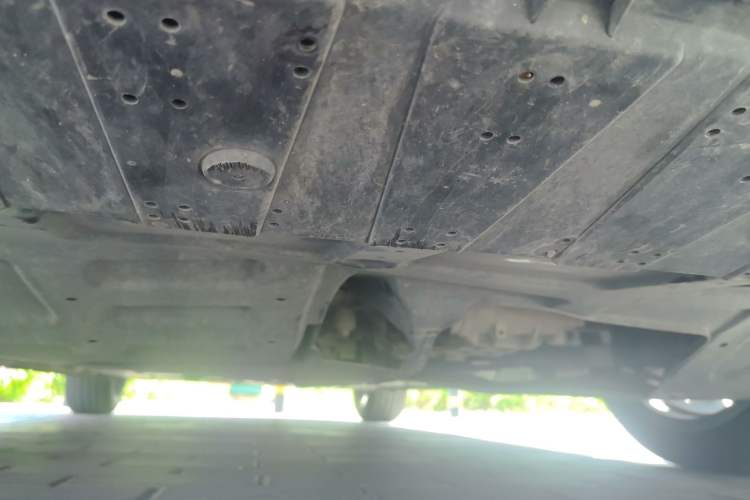 Used CHANGAN UNI-V 2022 1.5T Sport Edition Chassis Front