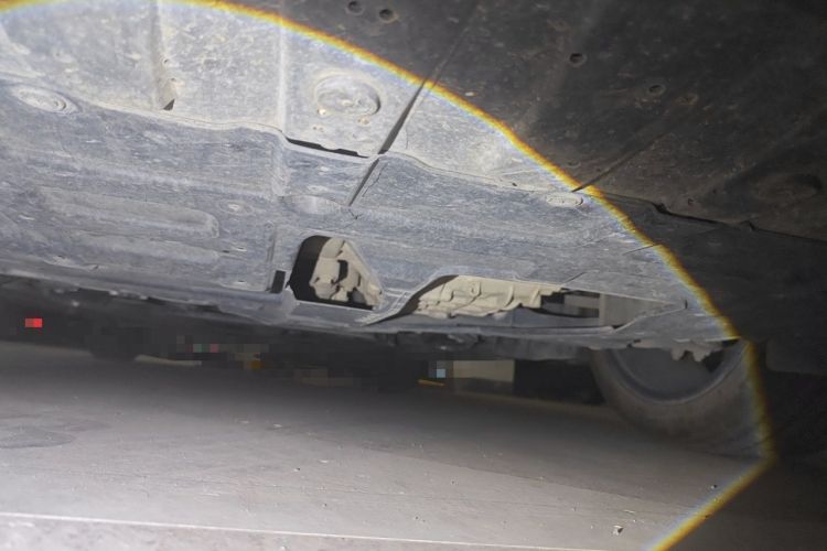 Used CHANGAN UNI-V 2022 1.5T Prestige Version Chassis Front