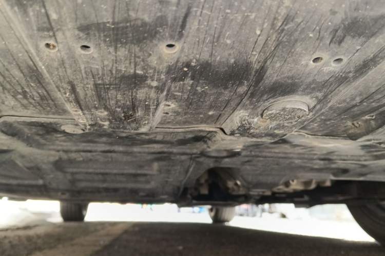 Used CHANGAN UNI-V 2022 1.5T Prestige Version Chassis Front