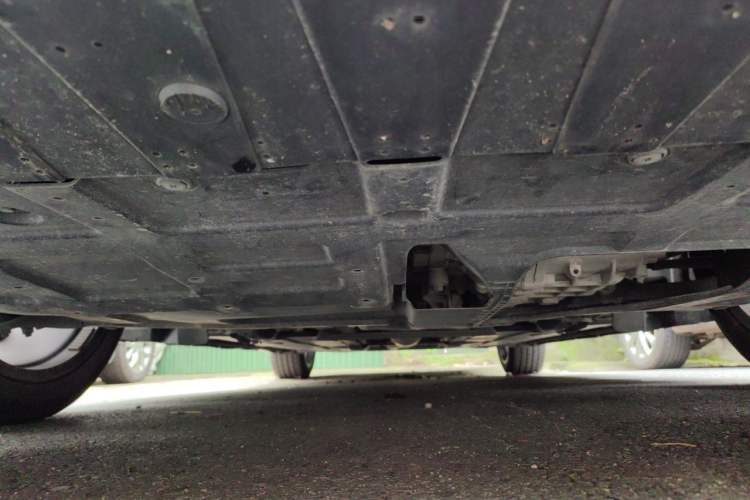 Used CHANGAN UNI-V 2022 1.5T Sport Edition Chassis Front