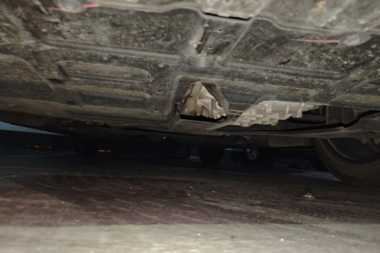 Used CHANGAN UNI-V 2022 1.5T Prestige Version Chassis Front