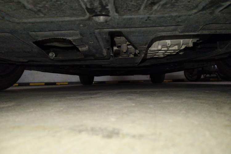 Used CHANGAN UNI-V 2022 1.5T Prestige Version Chassis Front