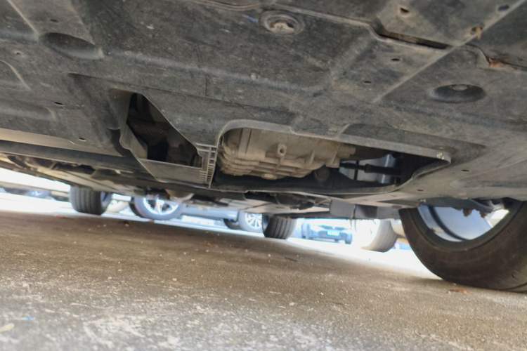 Used CHANGAN UNI-V 2022 1.5T Prestige Version Chassis Front