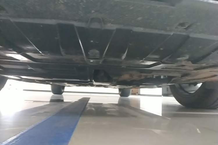 Used CHANGAN UNI-V 2022 1.5T Prestige Version Chassis Front