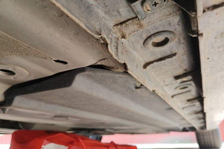 Used CHANGAN UNI-V 2022 1.5T Sport Edition Chassis Front Left