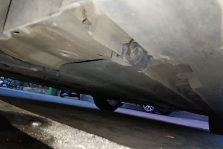 Used CHANGAN UNI-V 2022 1.5T Prestige Version Chassis Front Left