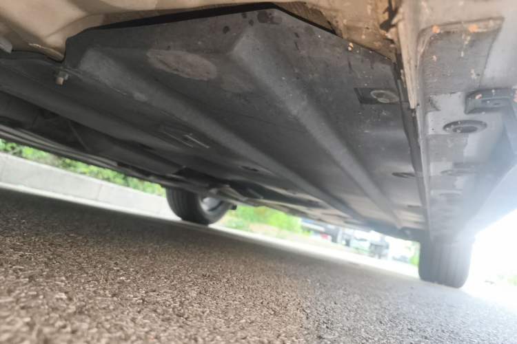 Used CHANGAN UNI-V 2022 1.5T Prestige Version Chassis Front Left