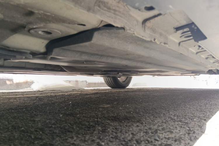 Used CHANGAN UNI-V 2022 1.5T Prestige Version Chassis Front Left