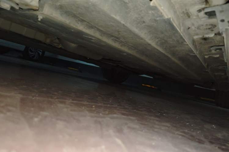 Used CHANGAN UNI-V 2022 1.5T Prestige Version Chassis Front Left