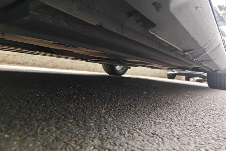 Used CHANGAN UNI-V 2022 1.5T Prestige Version Chassis Front Left