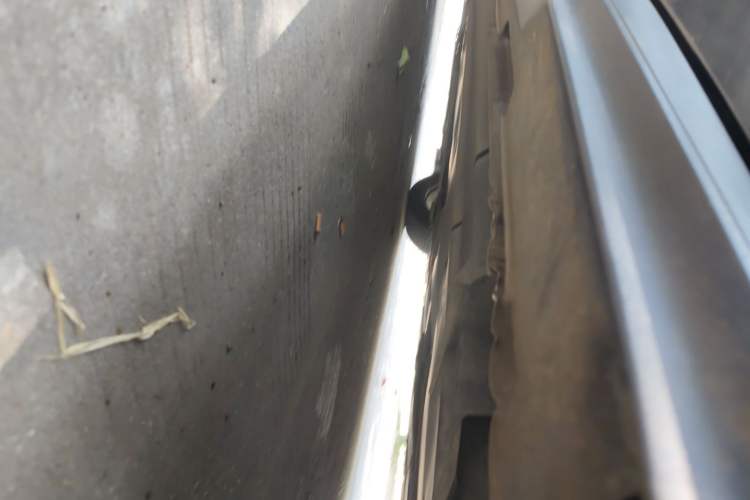 Used CHANGAN UNI-V 2022 1.5T Prestige Version Chassis Front Left