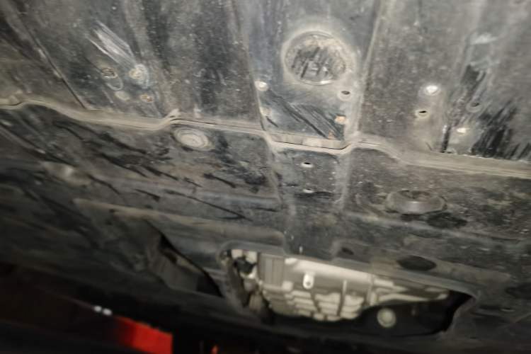 Used CHANGAN UNI-V 2022 1.5T Prestige Version Chassis Front Left