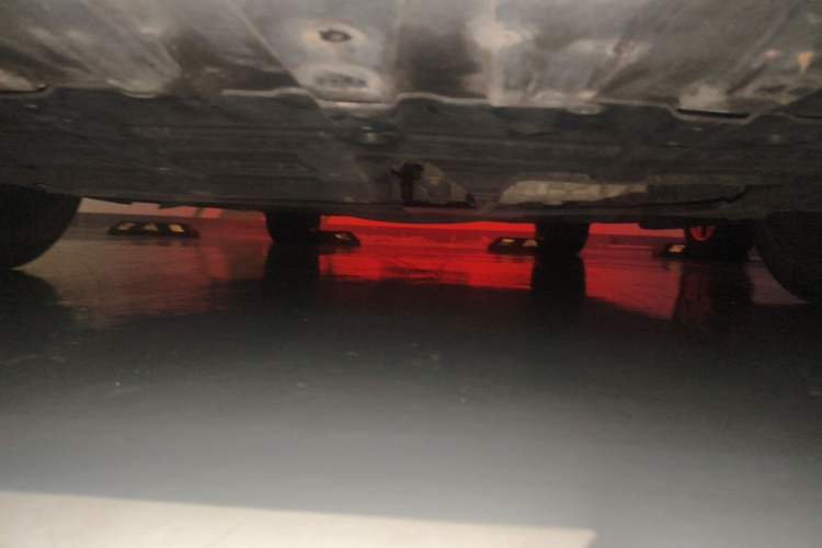 Used CHANGAN UNI-V 2022 1.5T Prestige Version Chassis Front