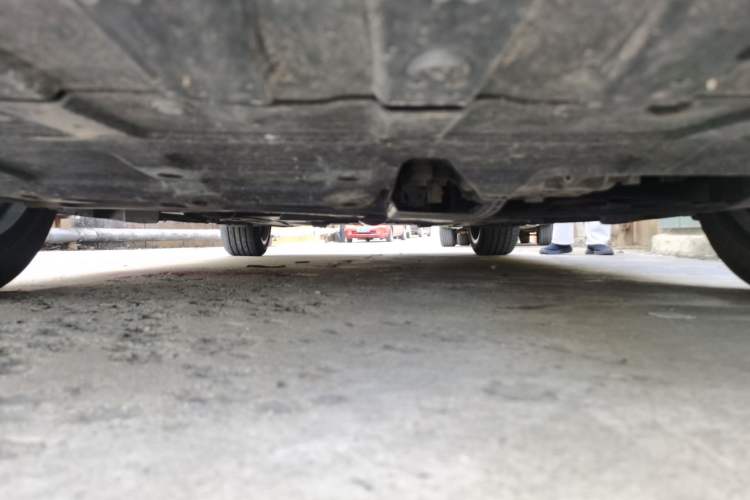 Used CHANGAN UNI-V 2022 1.5T Prestige Version Chassis Front