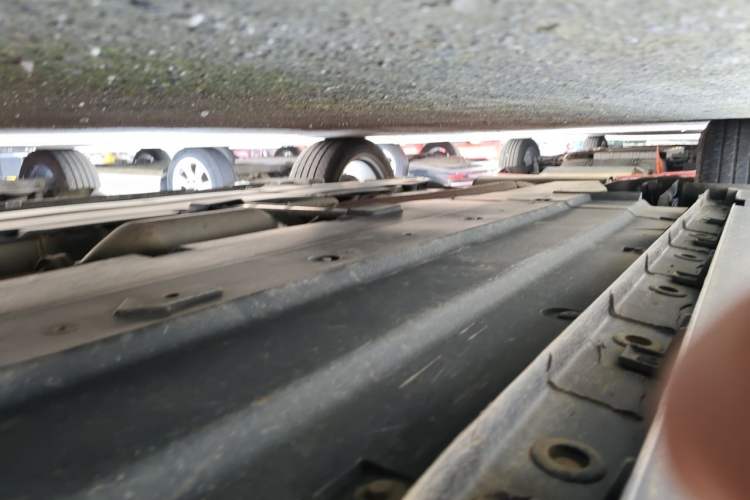 Used CHANGAN UNI-V 2022 1.5T Prestige Version Chassis Front Right