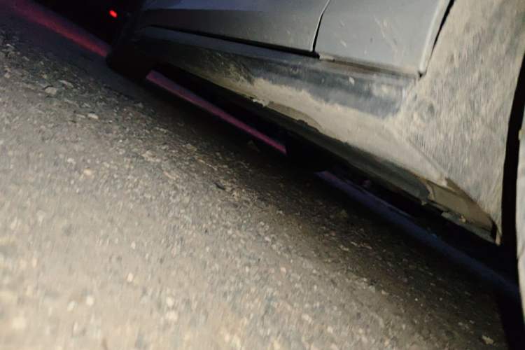 Used CHANGAN UNI-V 2022 1.5T Prestige Version Chassis Front Right