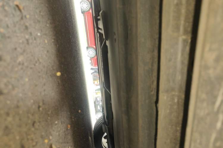 Used CHANGAN UNI-V 2022 1.5T Smart Navigation Version Chassis Front Right